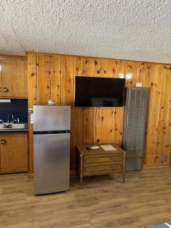 Room 8 at Bellamys - 6