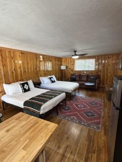 Room 7 at Bellamys - 9