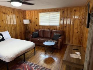 Room 7 at Bellamys - 7