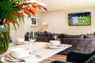 2a Lifford Gardens - 2