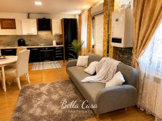 Bella Casa Apartments - 7