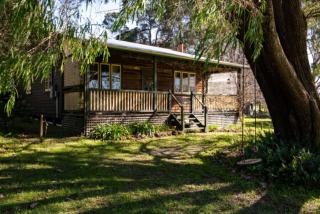 Charming three bedroom cottage near beaches and wineries - 8