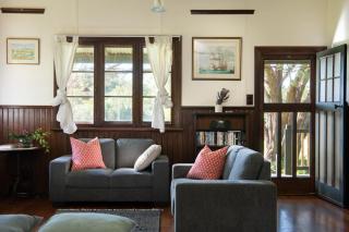 Charming three bedroom cottage near beaches and wineries - 5
