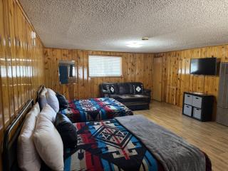 Room 9 at Bellamys - 6