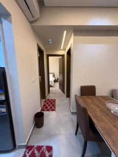 Luxurious 2 Bedroom Apartment 51 - 8