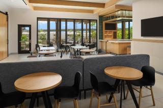 Hyatt Place At Ho'opili Hotels - 5