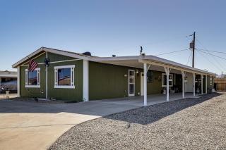 2 Mi to Colorado River! Family Home w/ Fenced Yard - 6