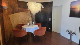 Design Ferienwohnung 2. Reihe Wörthsee mit Garten und großer Terrasse - 3