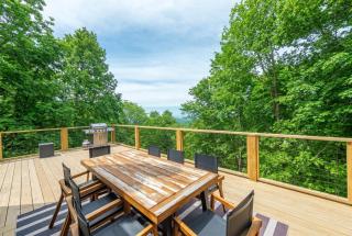 Mountain Views Private Sauna Wet Bar Hot Tub - 6