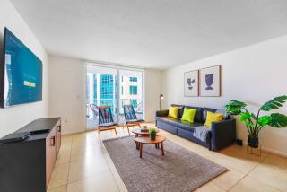 1BR Brickell - Free Parking - Downtown Living & Pool - 9