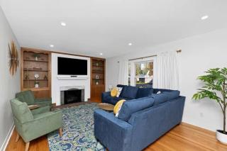ND Estate: Modern Luxury w/ Barcade 7 min to ND! - 3