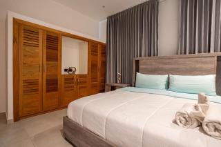 Luxury Penthouse with Private Pool Playa Bonita - 3