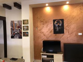 furnished apartment 2 bedroom, living room - 0