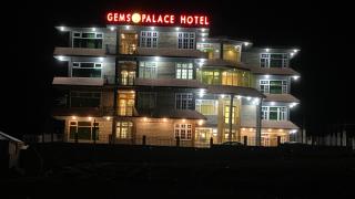 Gems Palace Hotel Naltar - 9