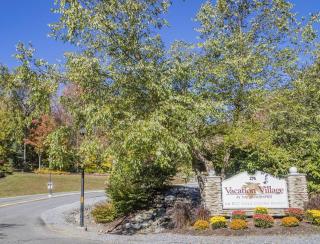 2 BR Vacation Village In The Berkshires - 9
