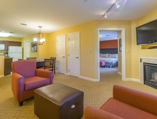 2 BR Vacation Village In The Berkshires - 5