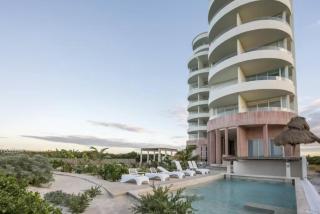 Oceanfront Condo with Pool and Views Telchac | Depto B52 - 2