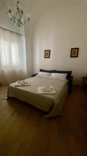 House via Roma - 1