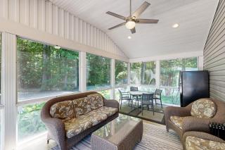 Exquisite dog-friendly home with kayaks, pool table, hot tub, & washer/dryer - 9