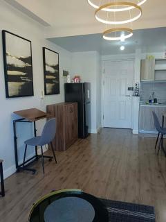 Stunning 2 Bedroom in Grand Residences Cebu - 7
