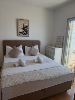 Apartman AR Makarska - 0