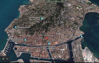 LE BARBUSSE Coeur de Ville Superbe Déco Climatisé - 8