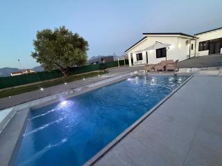 Holliday Villa - 9