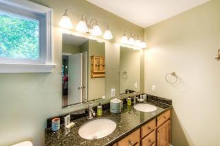 Spacious lake lodge with a private dock, wraparound decks & foosball - 5