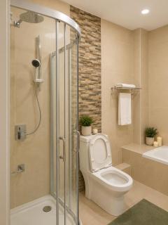 Stylish apartments Opp GTC and walking distance to Sarit and Movenpick Hotel - 2