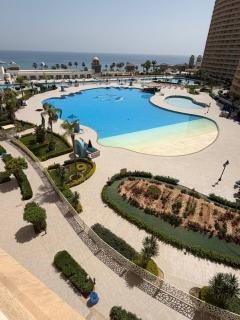 Porto sokhna pyramids vip only - 9