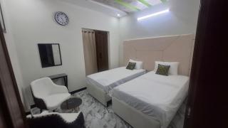 Pak Islamabad Guest House - 1