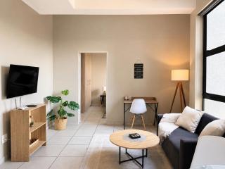 Work-Ready 1Bedroom in Central Rosebank Fast Wifi, Backup Generator - 8