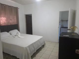 Ackee Haven Comfortable Spacious Home - 6