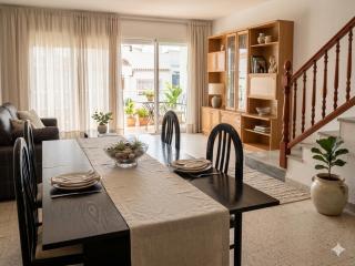 Duplex familiar con parking a 2 min de la playa - 7