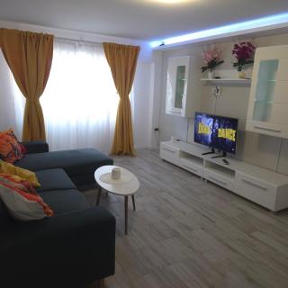Family friendly apartment with 3 rooms and 2 bathrooms in Corabia - 3