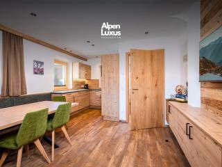 BEIM LOIS Isskogelblick - 2 Floors & Sauna Access - 0