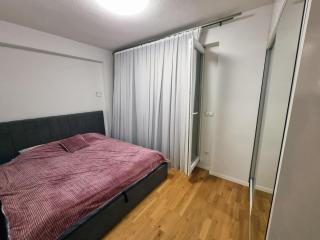 Central 2BR Apt, Equipped, Lift - 1