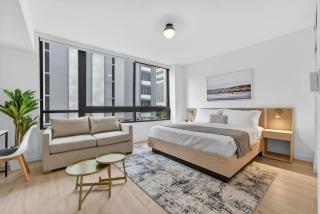 Modern Luxe Downtown Stay - 0