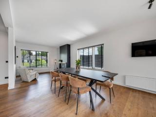 Spacious holiday home in the center of Langweer - 3
