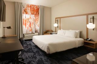 Fairfield Inn & Suites Lansing West - 8