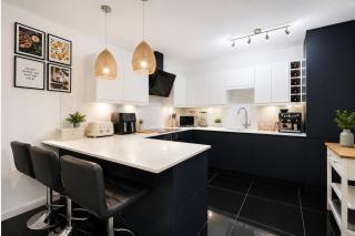 Stylish Home Wimbledon Richmond Park Retreat - 4