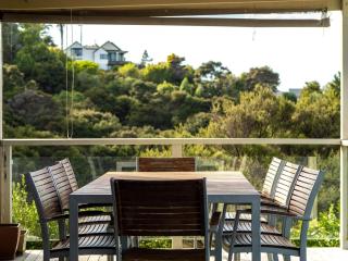Twin Bays Russell New Listing Promo - 7