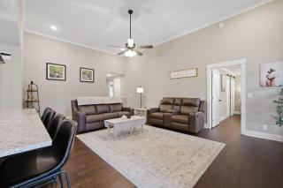 Clarksville Family Basecamp w Fireplace & Hot tub home - 4