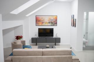 Aurora Apartments - 1