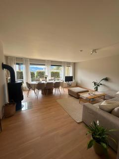 Elegant Apartment - Free Parking - Near Centerum - 8