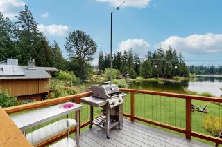 Deer Lake Escape - 6