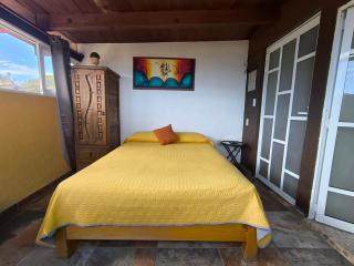 Hospedaje Casa Verde - 2