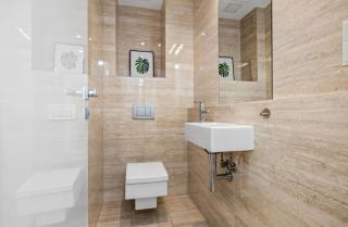Riverpark Cozy Riverview Apartment - 2