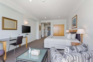 Stunning studio -Gym, Pool & Parking Zodiak Stays - 5