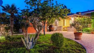 Holiday house with a parking space Vrsi - Mulo, Zadar - 16527 - Vrsi - 1